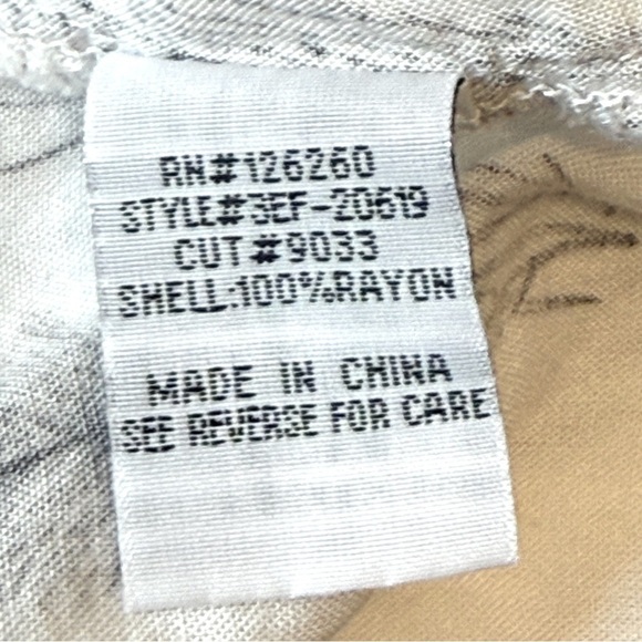 Velvet Heart Rayon Button Down Floral Black White High Low Shirt. Size M #1406 - Picture 6 of 7